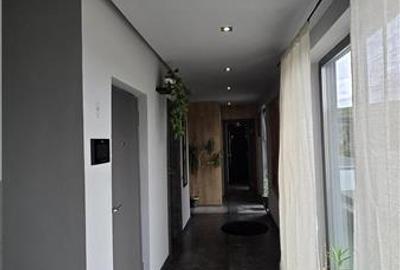 Apartament cu 3 camere semidecomandat în Borhanci - 18