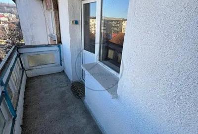 ? Apartament 3 camere decomandate Zona excelenta C.R VIVU ? - 7