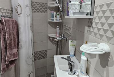 Garsonieră decomandată în Lunei - 10