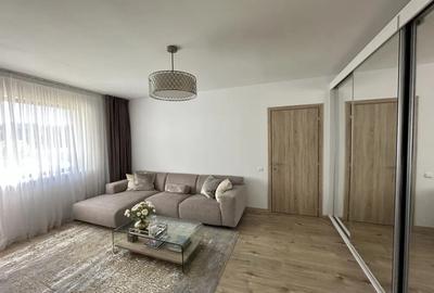 Apartament cu 2 camere decomandat, mobilat în Băneasa