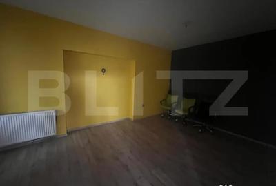 Spațiu comercial, de 44 mp, în Gării - 4