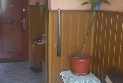 Se vinde apartament cu 2 camere - 4