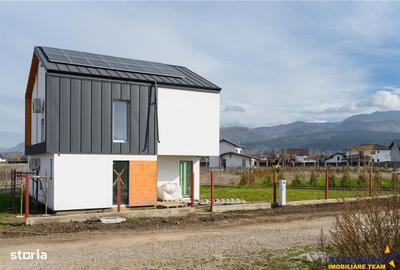 Casă cu 4 camere decomandat cu Canalizare în Cristian - 19