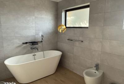 Casă cu 5 camere cu Teren 500 Mp în Central - 4