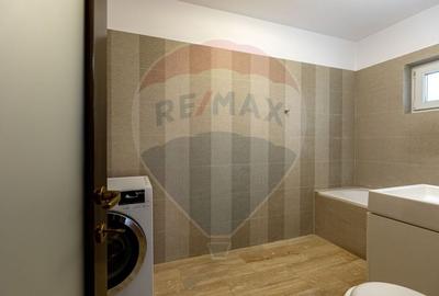 Casă cu 5 camere cu Canalizare în Central - 9