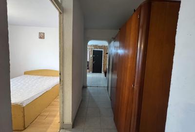 3 cam, 74 mp. decomandat, fara imbunatatiri, et.4, acoperis, Cuza Voda - 14