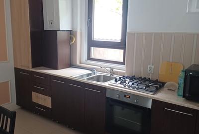 Apartament cu 2 camere decomandat în Capitale - 2