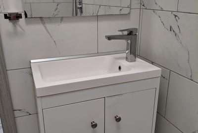 Garsonieră decomandată în Central - 7