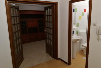 Apartament 4 camere de inchiriat - 3