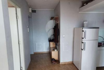 Apartament cu 3 camere decomandat în Plopilor - 8