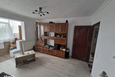 Apartament cu 3 camere, mobilat în Central - 3