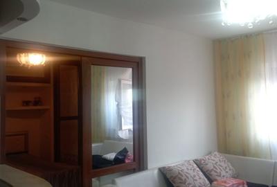 Apartament cu 2 camere decomandat în Central - 2