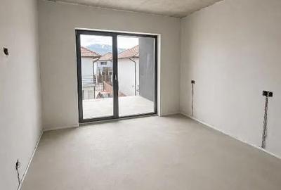 Casă cu 5 camere cu Teren 538 Mp în Central - 12