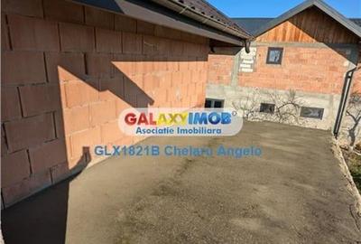 Adunatii Copaceni vila P+1 ,5 camere,suprafata 165 mp, teren 1300 mp - 28