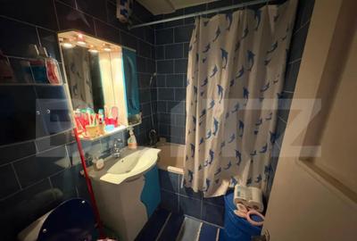 Apartament cu 2 camere semidecomandat, mobilat în Micro 4 - 2