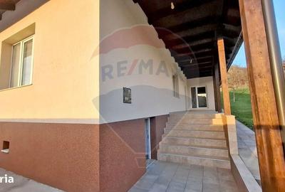 Casă cu 3 camere în Bozeni - 11
