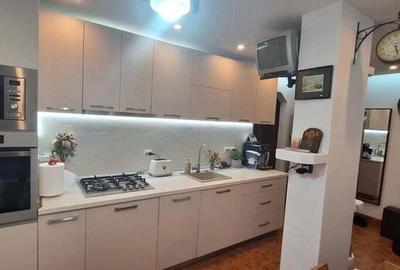 Apartament 3 camere cu o super pozitie in zona Soarelui - 3