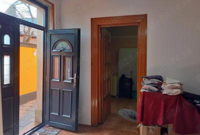 Casă cu 6 camere cu Teren 283 Mp în Școlilor - 5