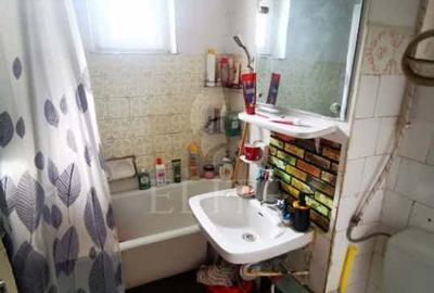Apartament 3 camere în zona COLINA - 6