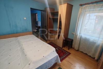 Casa 3 camere-Teren 210mp- Sector 5 - 1