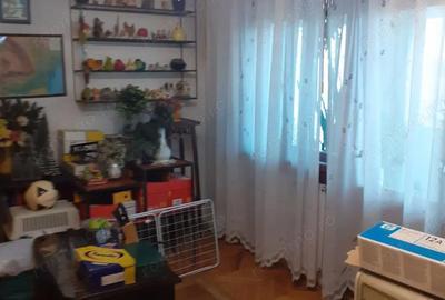 Apartament cu 3 camere decomandat în Mircea cel Bătrân - 4