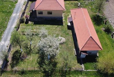 Casă cu 4 camere în Brotuna - 4
