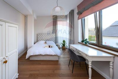 Casă cu 6 camere cu Teren 404 Mp în Borhanci - 17