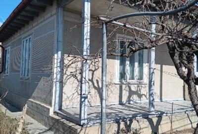 Casă individuală cu 3 camere cu Teren 1329 Mp în Jurilovca - 5