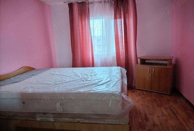 Apartament cu 3 camere decomandat în Central - 2