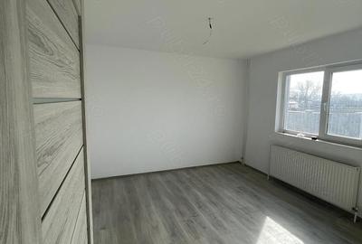 Casă cu Teren 500 Mp în Țuțora - 3