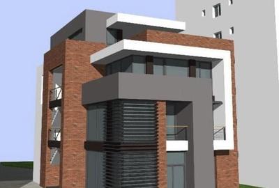 Casă cu 6 camere cu Teren 300 Mp în Central - 7