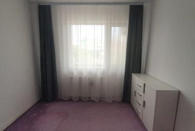 Apartament cu 3 camere decomandat în Lotrioara - 3