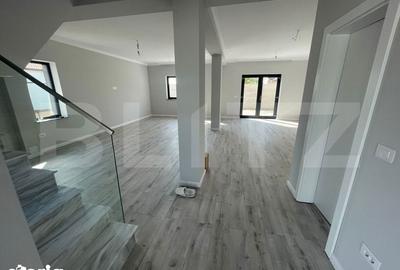 Casă cu 4 camere cu Teren 600 Mp în Șimnicu de Sus - 12
