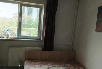 Garsonieră decomandată în Rogerius - 1