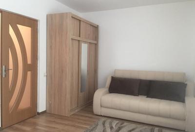 Garsonieră decomandată în Rahova