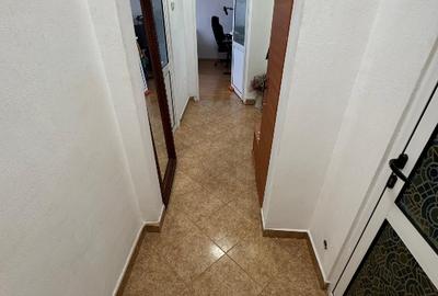Apartament cu 3 camere decomandat în Trivale - 1