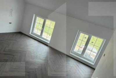 Casă cu 3 camere cu Teren 305 Mp în Central - 2