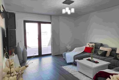 Casă individuală cu 3 camere cu Canalizare în Arhitecților - Calea Cisnădiei - 1