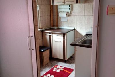 Apartament în Micro 40