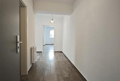 Vanzare apartament 3 camere, Avantgarden, etaj 5/6, parcare - 8