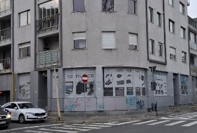 Semicentral, zona de case - 13