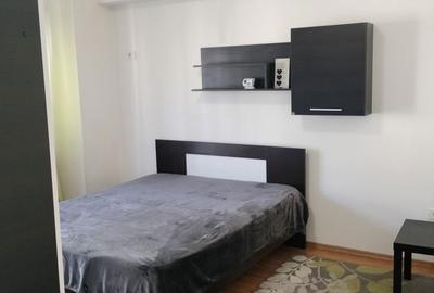 Garsonieră decomandată în Roșu - 2