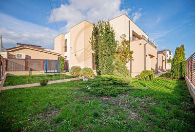 Stațiunea Mamaia Nord / Langa mare - Vânzare casa deosebita P+1E - 41