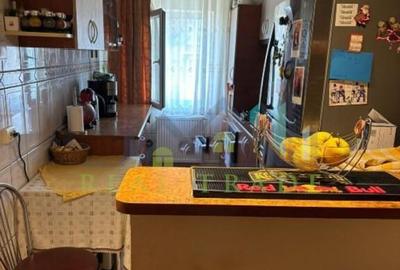 Apartament cu 3 camere decomandat în Județean - 2