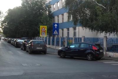 Apartament cu 2 camere decomandat în 13 Septembrie