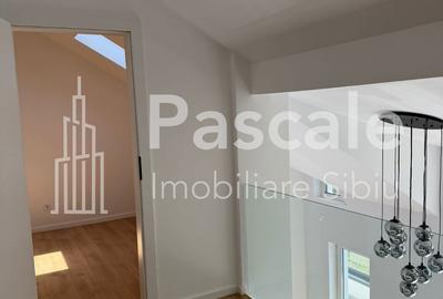 Apartament cu 3 camere în Cristian - 15