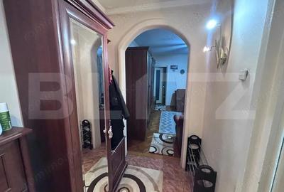 Apartament cu 3 camere semidecomandat în Central - 9