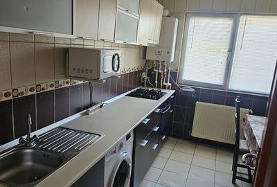 Garsonieră decomandată în Central