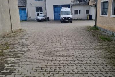 Spațiu comercial, de 200 mp, în Central