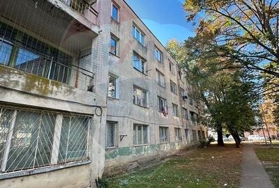 Spațiu comercial, de 2,650 mp, în Sud - 14